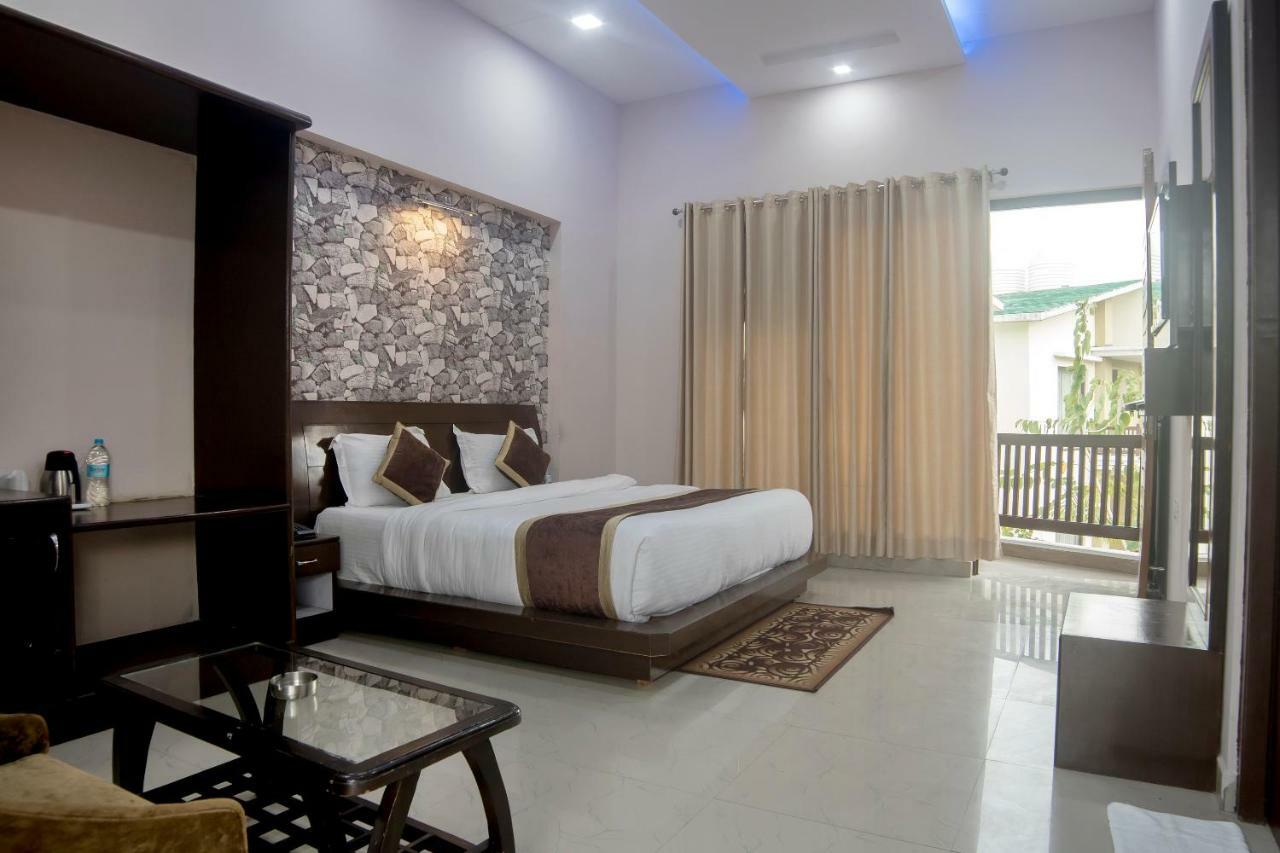 De Floresta Resort Ramnagar  Esterno foto